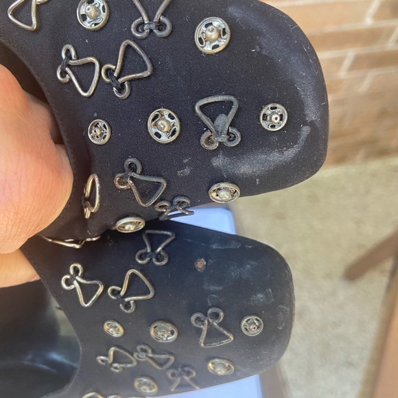 Chanel Black Heels sz 40 - Picture 7 of 8